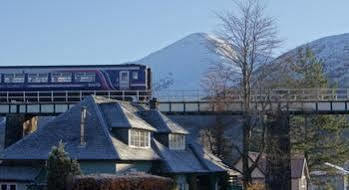 Glenbruar House Hotel Crianlarich Exterior photo